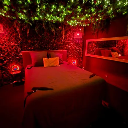 Appartement Avec Privatif Et Salle De Jeux Adultes