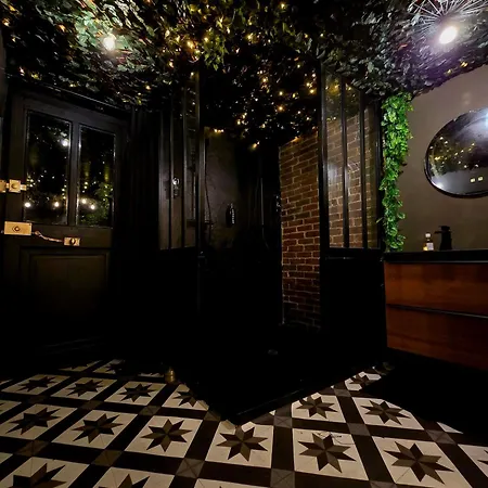 Apartment Tropicale Avec Privatif Et Parking Gratuit (adults Only) *